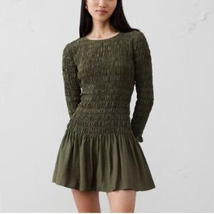 NWT Banana Republic Long Sleeve Smocked Green Mini Dress